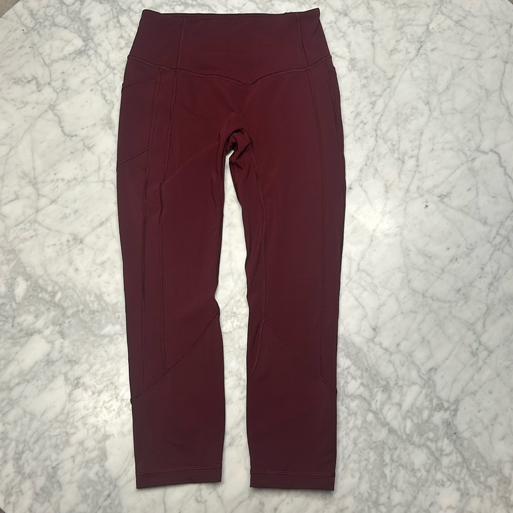Lululemon leggings with pockets, shorter in length